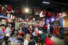 从全球盛事到城市日常：百威集团以Cheers to Bars连接欢庆与增长